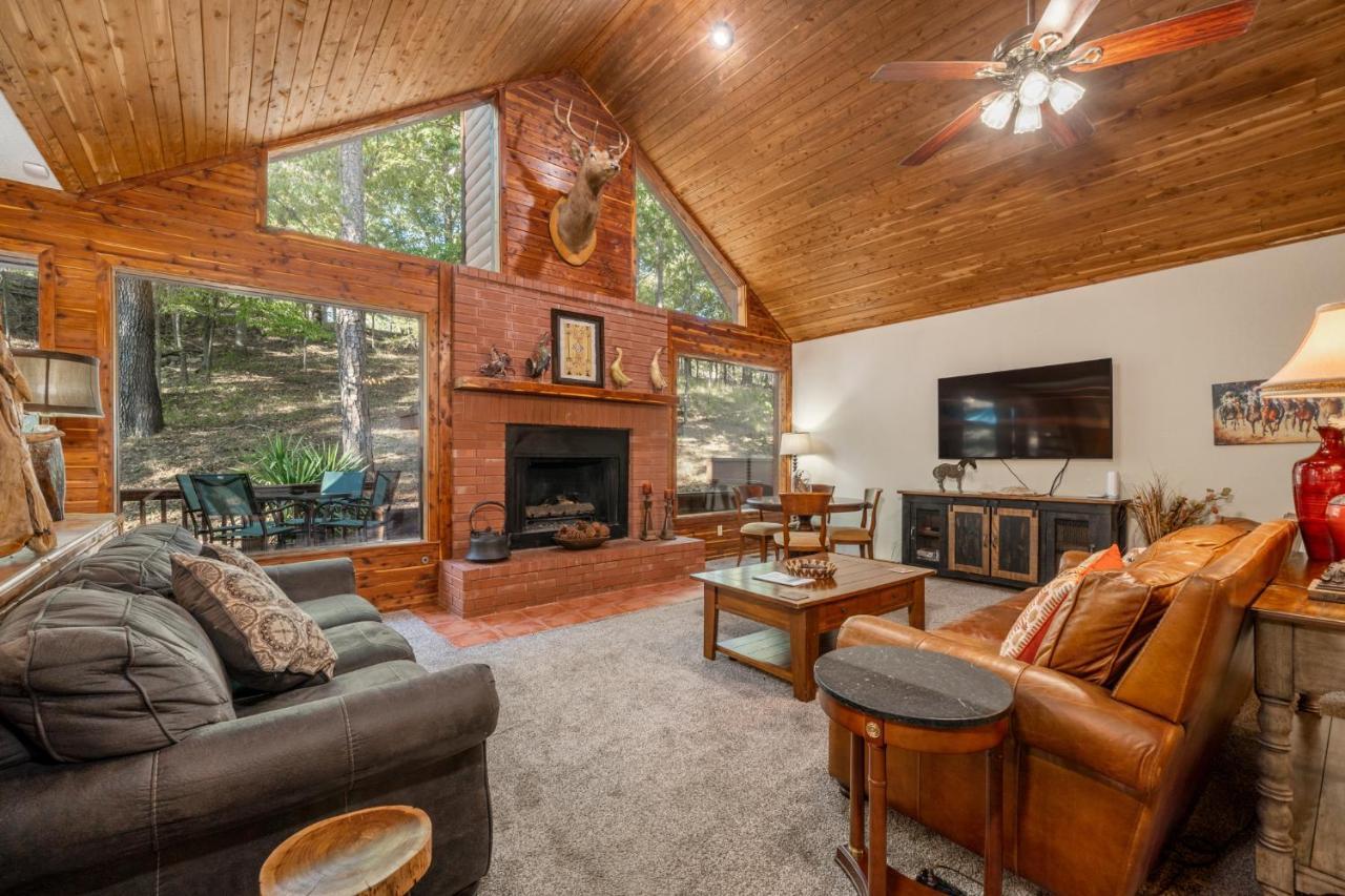 Luxury Rock Creek Cabin W Deck By Lake Hamilton Hot Springs Exterior photo